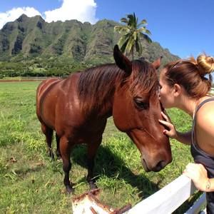 Meet your Posher, Alana